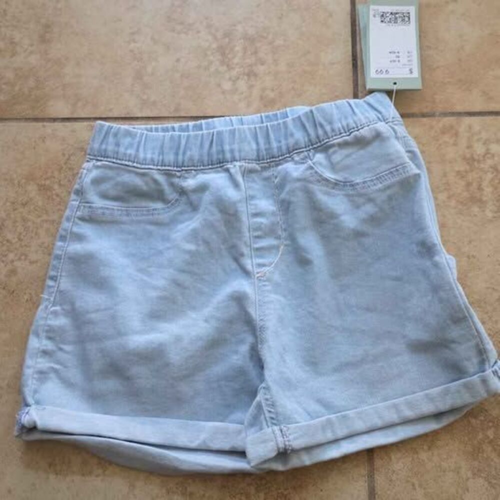 New girls h&m jean short nwt